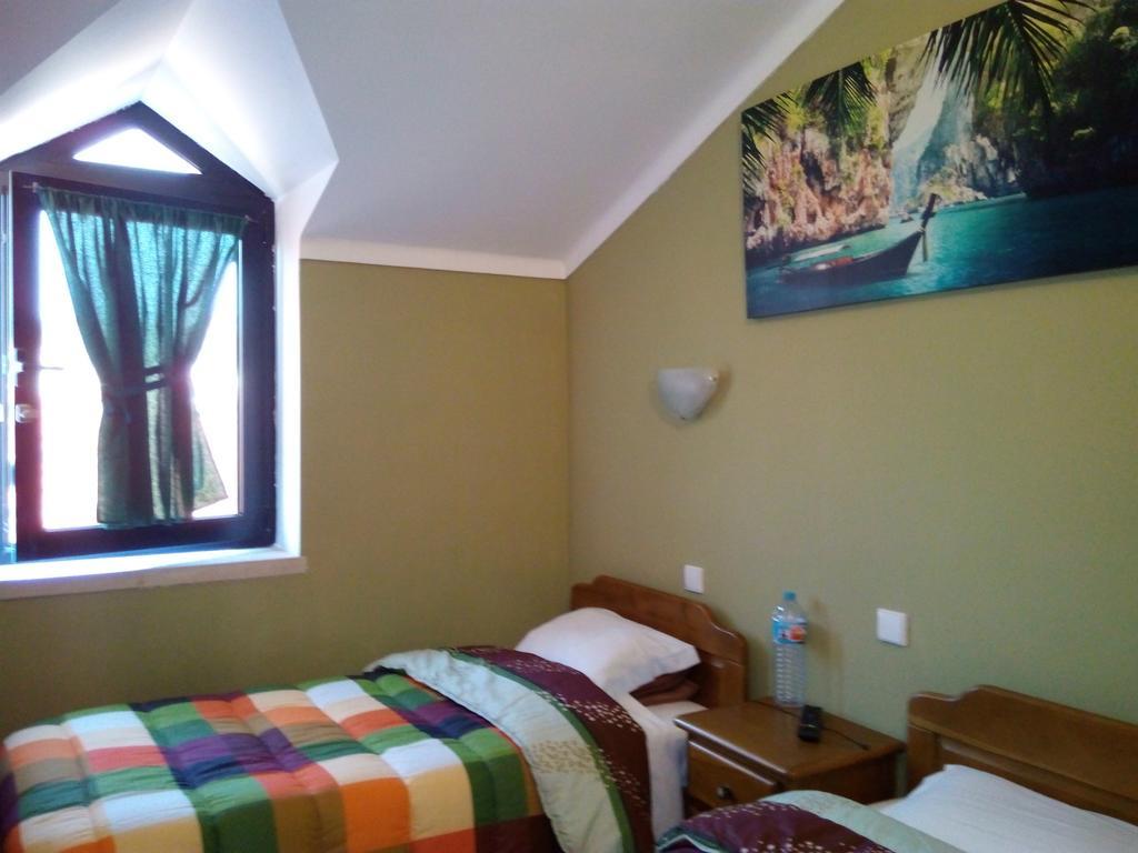Residencial Moeda Hotell Coimbra Eksteriør bilde